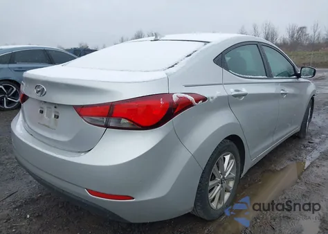 2015 Hyundai Elantra Se/Sport/Limited z USA, uszkodzony, nr VIN 5NPDH4AE0FH601397